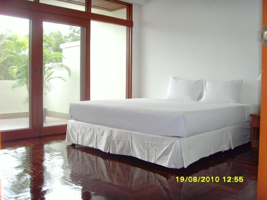 Blue Canyon Country Club Mai Khao Bagian luar foto
