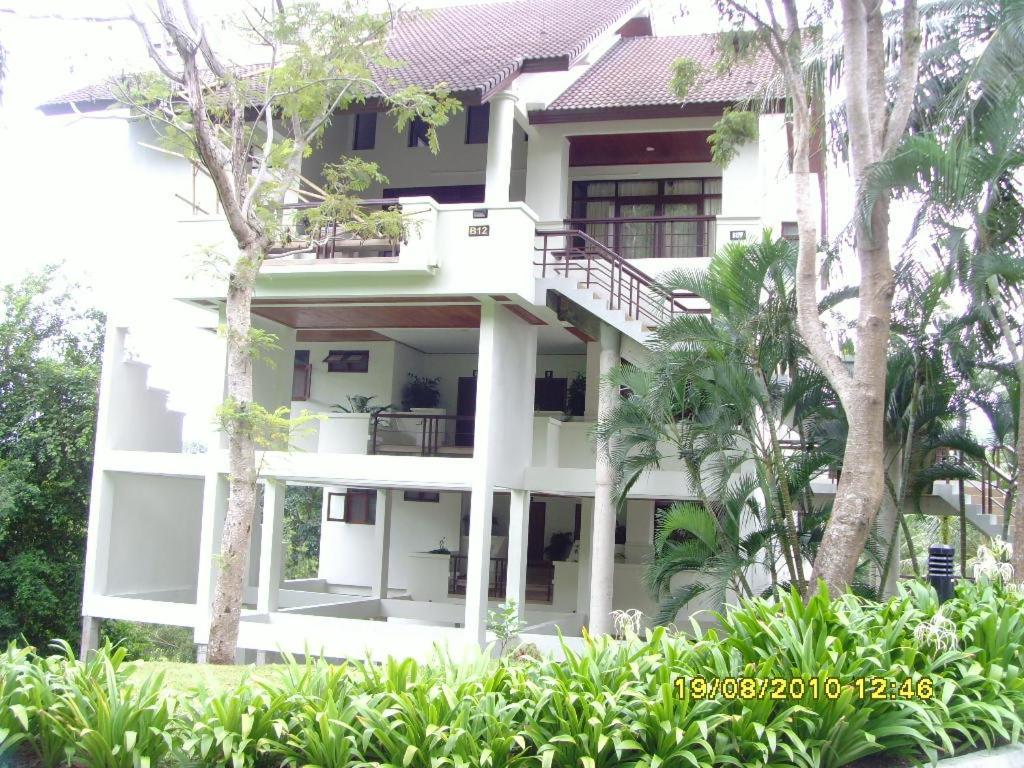 Blue Canyon Country Club Mai Khao Bagian luar foto