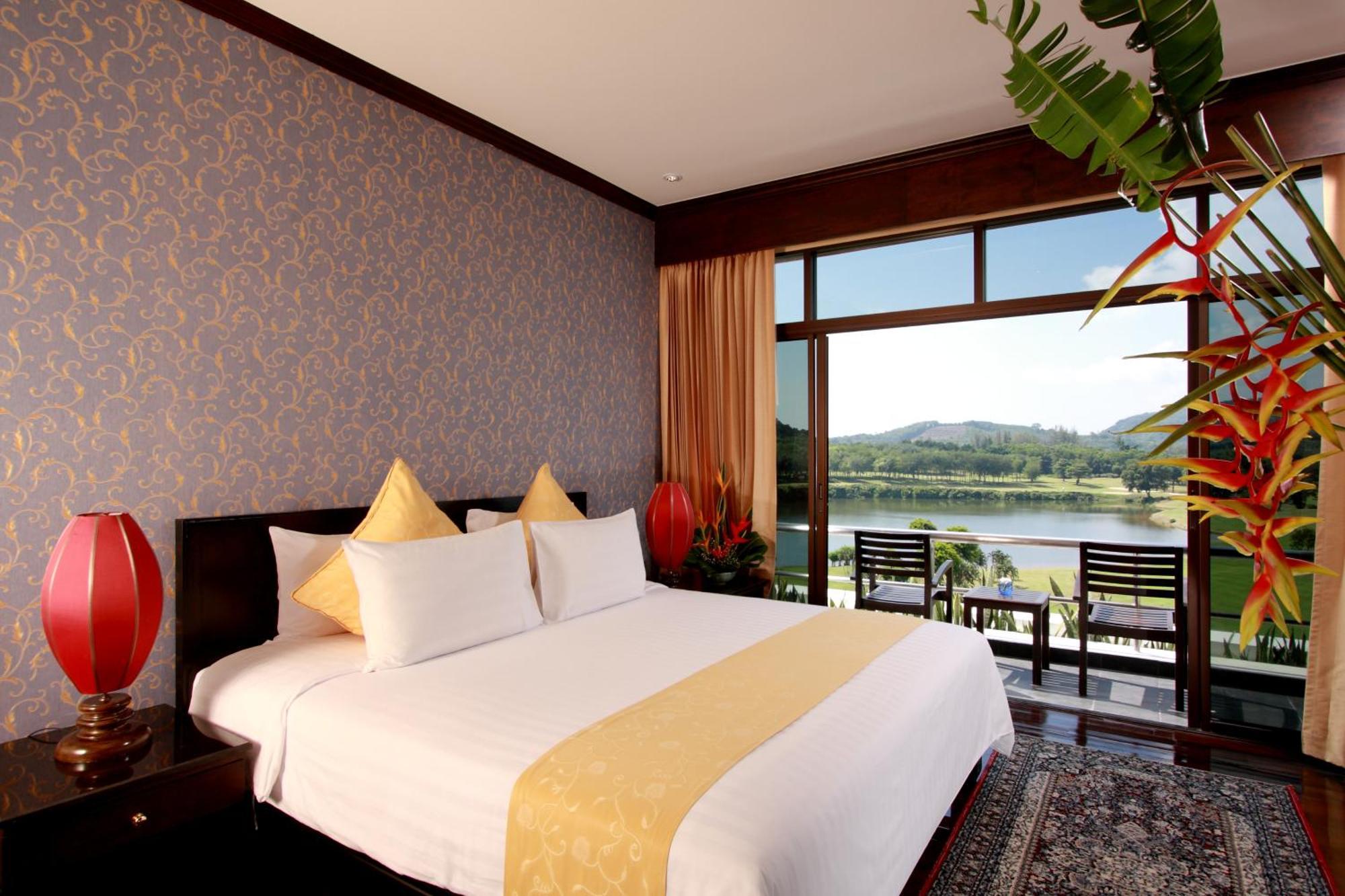 Blue Canyon Country Club Mai Khao Bagian luar foto